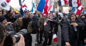 Am Holo-Tag 2014 Proteste in Paris: Juden raus!