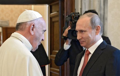Putin beim Papst, Obongo beim Bayern-Stadl